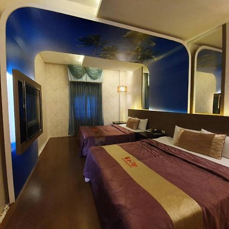 Sun Garden Motel Гаосюн Екстер'єр фото