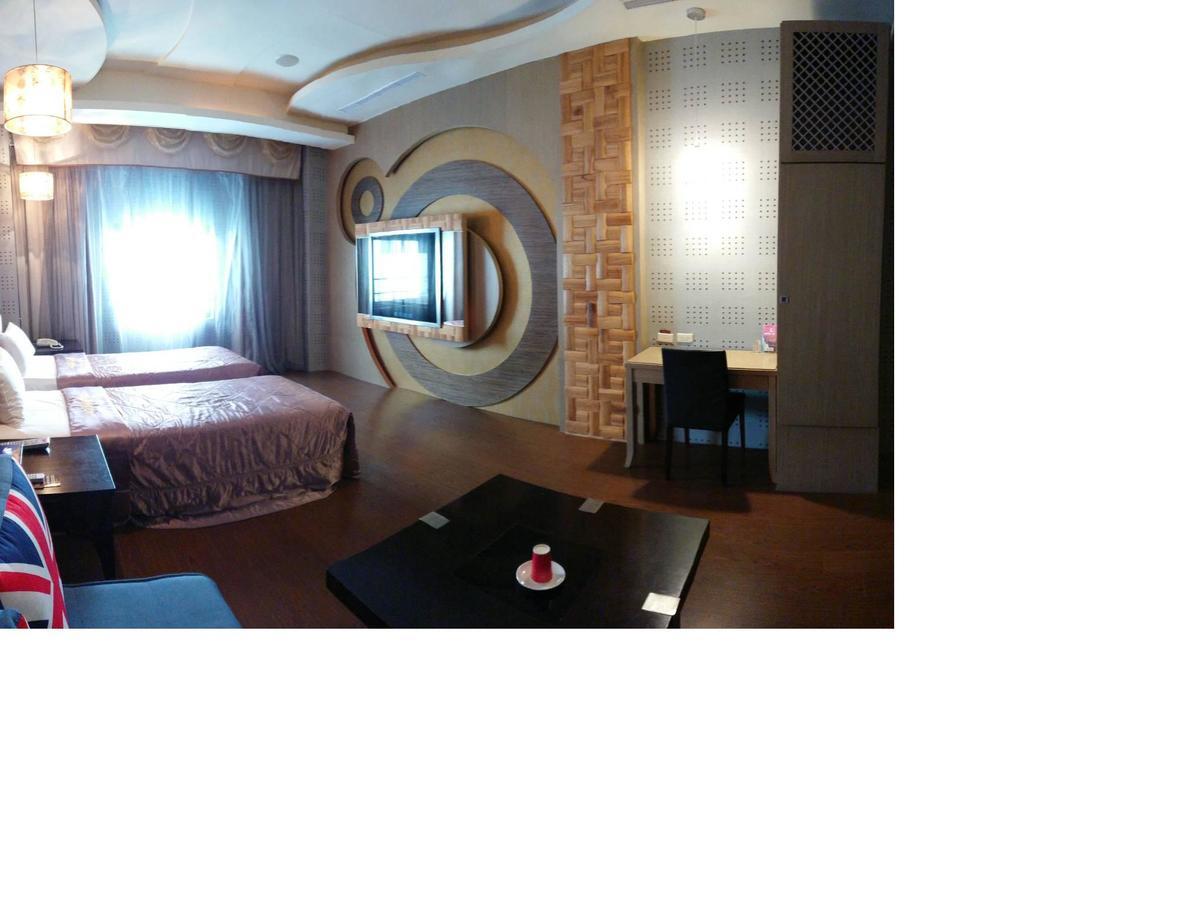 Sun Garden Motel Гаосюн Екстер'єр фото